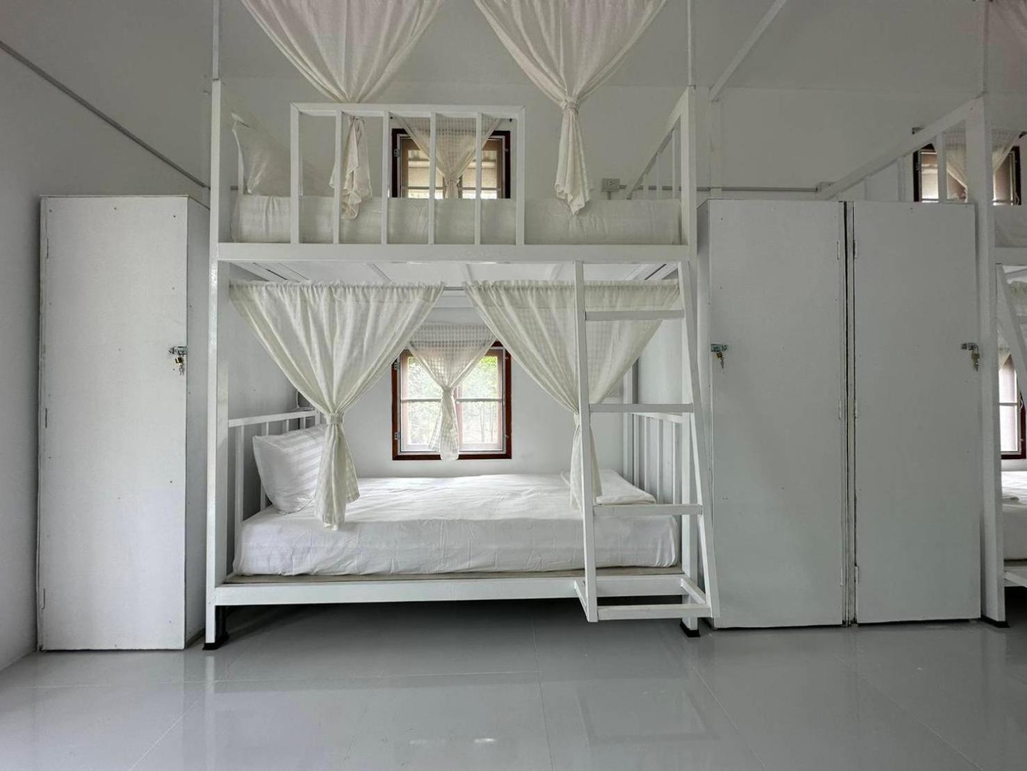 Rabbit Bungalow Koh Phayam Luaran gambar