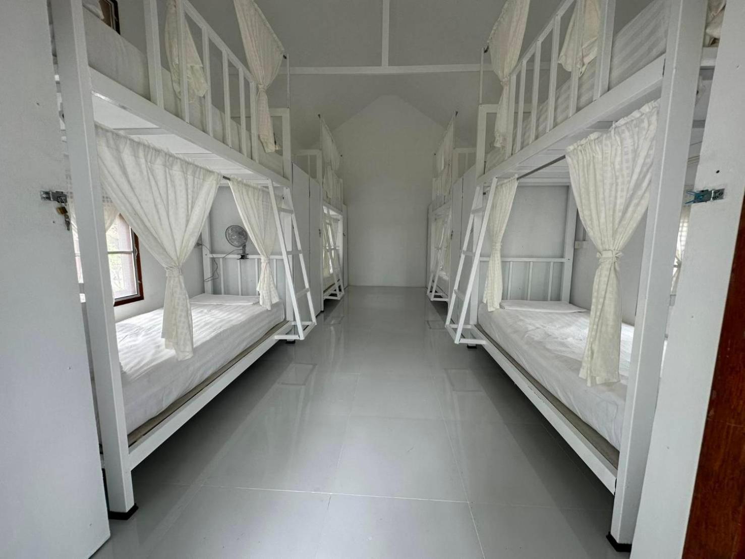 Rabbit Bungalow Koh Phayam Luaran gambar